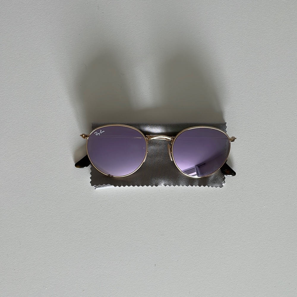 Ray-Ban Icons 50mm Round Sunglasses